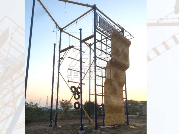 �Ï�һ�Dչ�F(xi��n)�ʎr�����|(zh��)�������ľ���Լ��������ϵă�(y��u)ȱ�c(di��n)